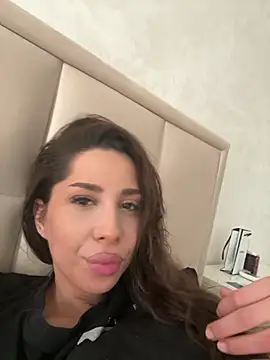 AvaLanne  online show from February 12, 2026, 12:55 pm