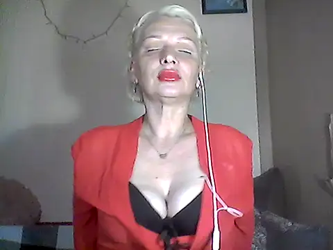 MaryJane441 online show from April 1, 2026, 7:33 pm