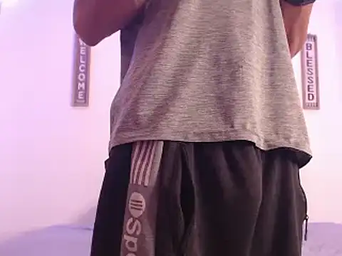 Snapshot of harrytomson_1 chatting on December 28, 2024, 4:51 am harrytomson 1 online show from December 28, 2024, 4:51 am