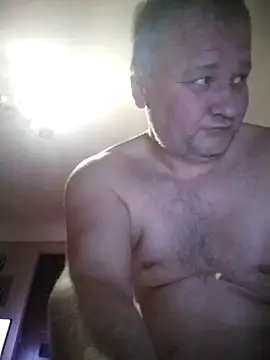 Snapshot of nudistu021 chatting on January 31, 2026, 7:11 pm nudistu021 online show from January 31, 2026, 7:11 pm