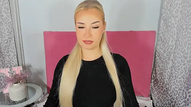 KristyHoney online show from March 8, 2026, 3:16 pm