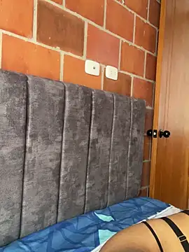 Snapshot of RoxyRoss_ chatting on March 4, 2025, 3:15 pm RoxyRoss online show from March 4, 2025, 3:15 pm