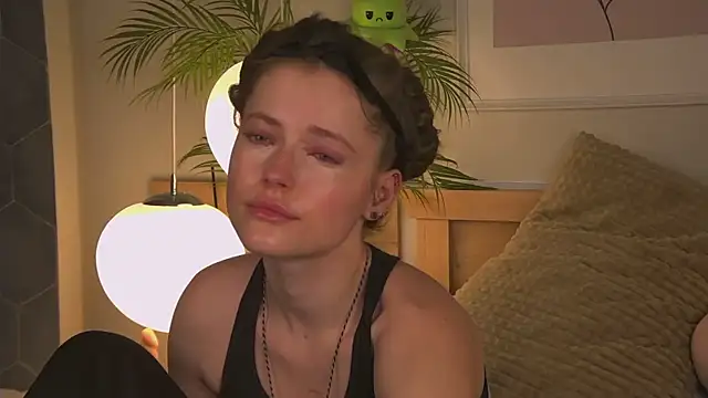 Snapshot of AshleyDouglas chatting on January 25, 2025, 2:26 am AshleyDouglas online show from January 25, 2025, 2:26 am