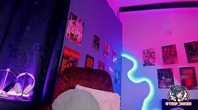 Snapshot of martinarousee chatting on January 7, 2025, 12:24 am martinarousee online show from January 7, 2025, 12:24 am