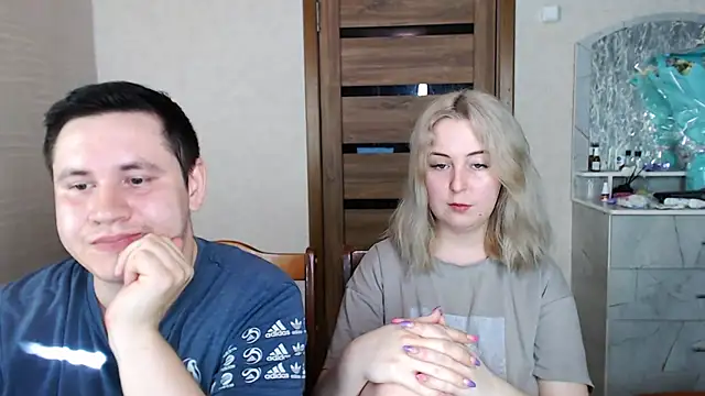 Kristy-Max online show from March 19, 2025, 6:03 am