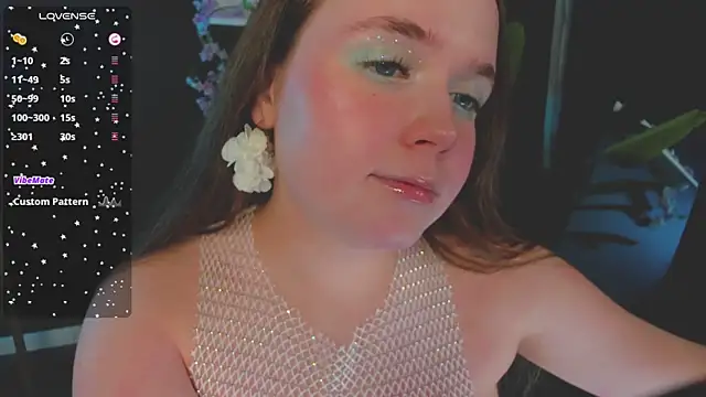 SunnyRisha online show from January 11, 2025, 6:33 pm