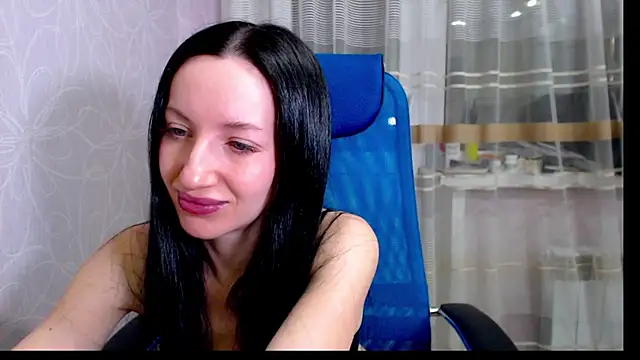 RailyMellow online show from February 22, 2025, 6:41 pm