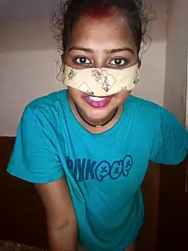 juhi06 online show from April 16, 2026, 1:50 am