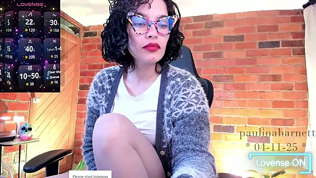 paulinabarnett- online show from November 5, 2025, 2:55 am