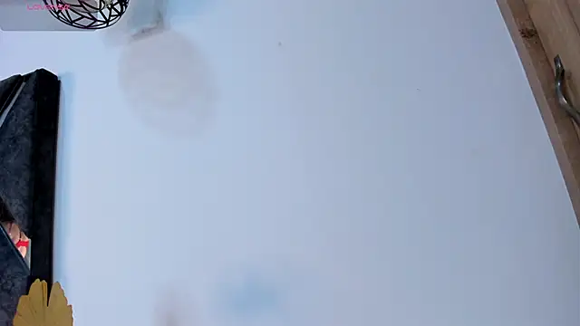 Mia ross16 online show from February 27, 2025, 8:53 pm