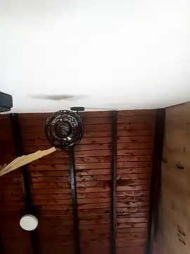 Mia ross16 online show from March 21, 2025, 7:02 pm