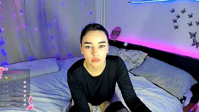 Snapshot of meg_foxy chatting on January 21, 2025, 3:26 am meg foxy online show from January 21, 2025, 3:26 am