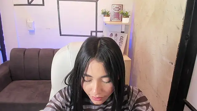 Snapshot of lilithTeen1_ chatting on March 12, 2025, 9:55 am lilithTeen1  online show from March 12, 2025, 9:55 am