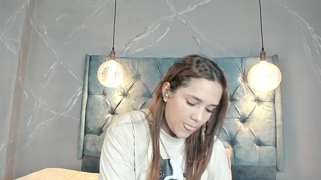 aprill21  online show from December 14, 2024, 10:18 pm