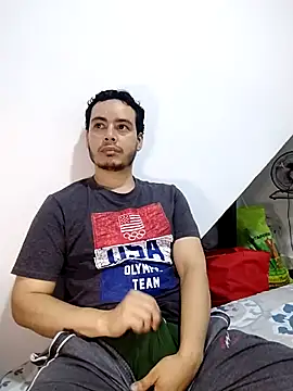 Gasparin32 online show from April 19, 2026, 2:22 am