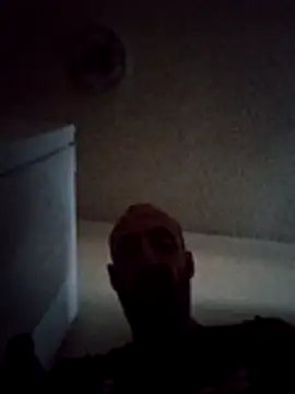 Snapshot of armdy371 chatting on March 21, 2026, 1:10 am armdy371 online show from March 21, 2026, 1:10 am