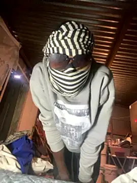 Snapshot of BoyDk65 chatting on April 16, 2026, 9:54 am BoyDk65 online show from April 16, 2026, 9:54 am