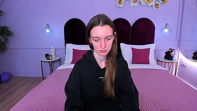 AshleyMillsss online show from December 2, 2024, 7:14 am