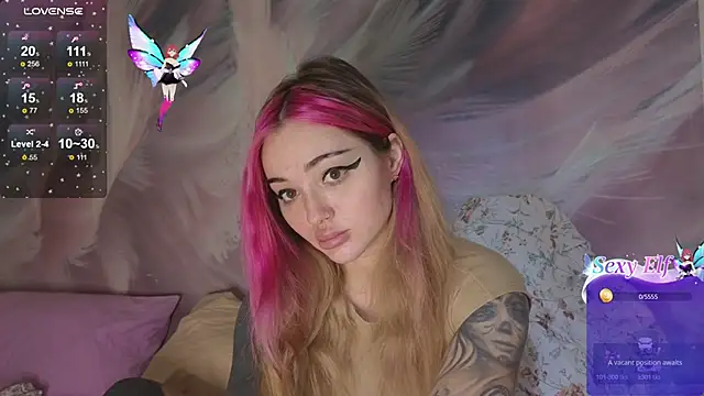 Coralie20  online show from March 14, 2025, 9:35 am