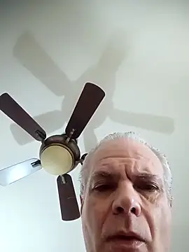 Snapshot of Hand69someguy chatting on October 29, 2025, 3:58 pm Hand69someguy online show from October 29, 2025, 3:58 pm