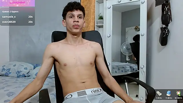 Snapshot of jeff_ross chatting on January 17, 2025, 11:51 pm jeff ross online show from January 17, 2025, 11:51 pm