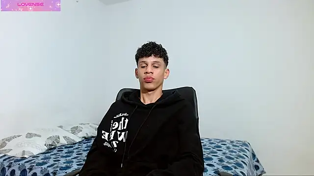 Snapshot of jeff_ross chatting on March 19, 2025, 8:11 pm jeff ross online show from March 19, 2025, 8:11 pm