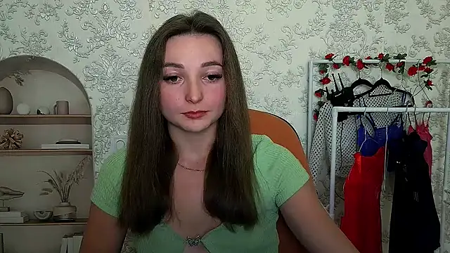 Snapshot of _Barbie_Kiss_ chatting on October 2, 2025, 2:24 pm Barbie Kiss online show from October 2, 2025, 2:24 pm