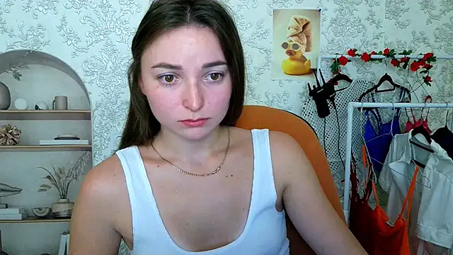 Snapshot of _Barbie_Kiss_ chatting on October 15, 2025, 5:07 am Barbie Kiss online show from October 15, 2025, 5:07 am