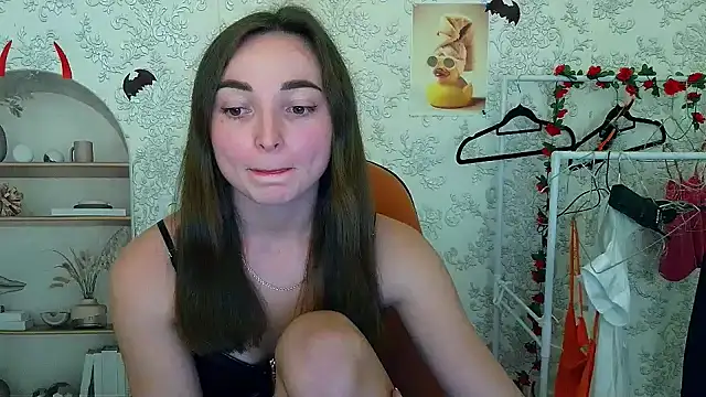 Snapshot of _Barbie_Kiss_ chatting on November 4, 2025, 5:34 pm Barbie Kiss online show from November 4, 2025, 5:34 pm