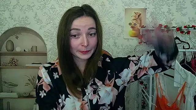 Snapshot of _Barbie_Kiss_ chatting on November 21, 2025, 8:29 pm Barbie Kiss online show from November 21, 2025, 8:29 pm