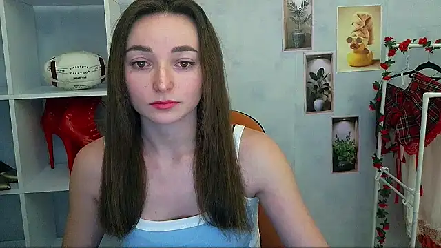 Snapshot of _Barbie_Kiss_ chatting on January 14, 2026, 12:33 pm Barbie Kiss online show from January 14, 2026, 12:33 pm