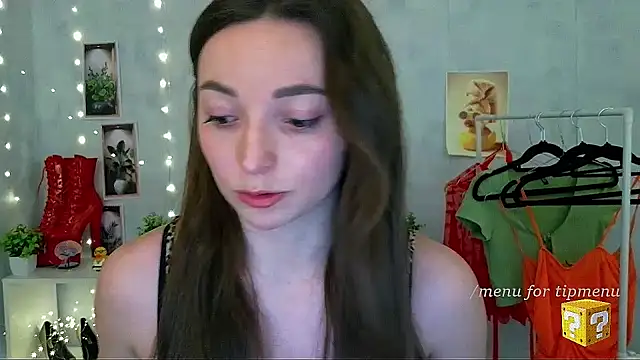 Snapshot of _Barbie_Kiss_ chatting on April 16, 2026, 1:56 pm Barbie Kiss online show from April 16, 2026, 1:56 pm