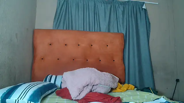 tinagiant online show from April 23, 2026, 3:14 pm