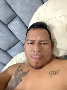 Snapshot of siatodo02 chatting on September 25, 2025, 3:32 am siatodo02 online show from September 25, 2025, 3:32 am