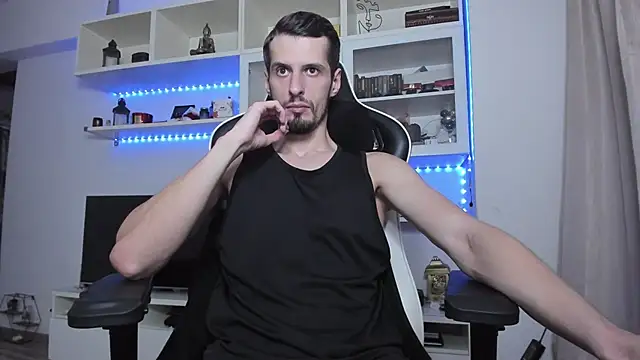 ToddClaytonn online show from October 27, 2025, 9:30 pm