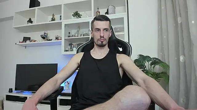 ToddClaytonn online show from April 20, 2026, 2:20 pm