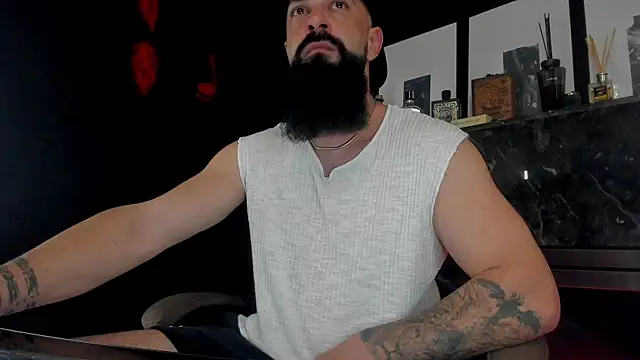 Snapshot of axxelrich_ chatting on October 15, 2025, 9:37 pm axxelrich  online show from October 15, 2025, 9:37 pm