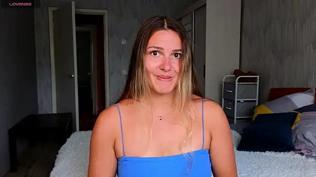 sophia euphoriaa online show from July 8, 2026, 9:36 am