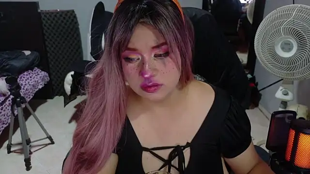 MaggaCass online show from October 26, 2025, 12:38 am