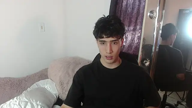 gojo satoru 18 online show from February 26, 2025, 3:52 pm