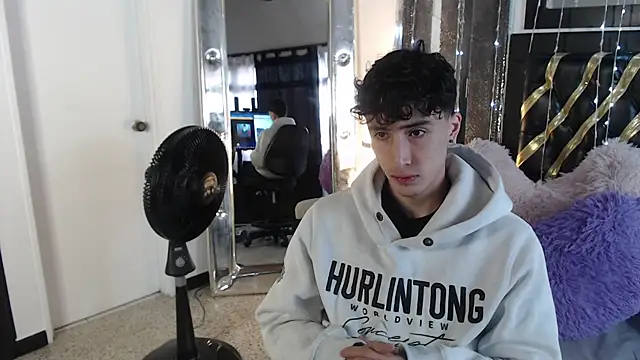 gojo satoru 18 online show from March 22, 2025, 11:42 am