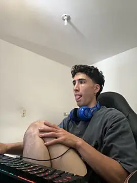 gojo satoru 18 online show from October 4, 2025, 4:38 pm