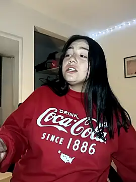 Snapshot of helena_smith chatting on December 20, 2024, 7:44 am helena smith online show from December 20, 2024, 7:44 am