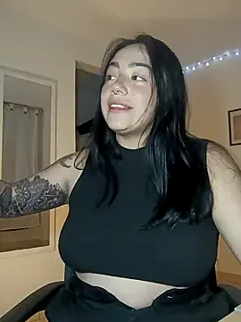 Snapshot of helena_smith chatting on December 23, 2024, 4:12 am helena smith online show from December 23, 2024, 4:12 am