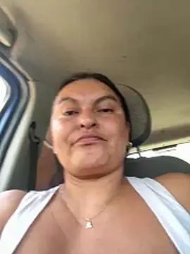 Snapshot of Horny-Mommy-Dirty chatting on May 7, 2026, 4:56 pm Horny-Mommy-Dirty online show from May 7, 2026, 4:56 pm