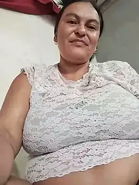 Snapshot of Horny-Mommy-Dirty chatting on May 11, 2026, 1:50 pm Horny-Mommy-Dirty online show from May 11, 2026, 1:50 pm