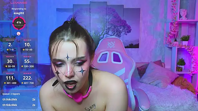 DorisGaillard online show from December 23, 2024, 8:14 pm