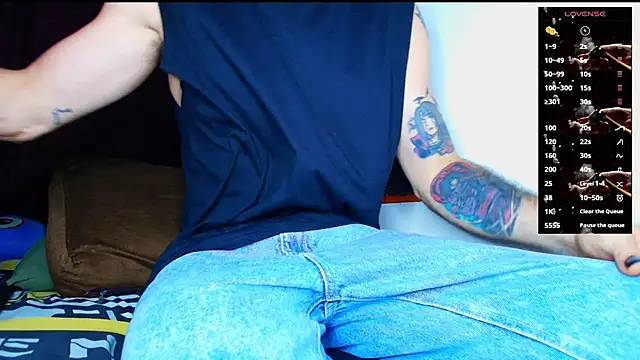 Thomass00 online show from November 23, 2025, 2:11 am