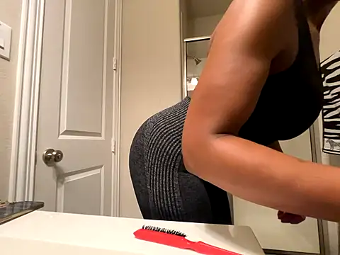 wynterheat online show from November 30, 2025, 12:09 pm