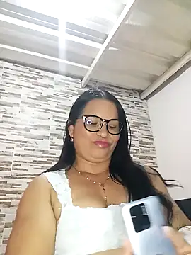 Snapshot of Sikiu_40 chatting on December 14, 2024, 3:18 am Sikiu 40 online show from December 14, 2024, 3:18 am